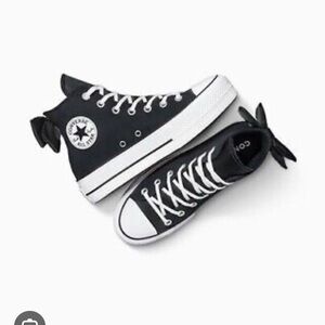 Converse Chuck Taylor lift bow sneaker 8.5